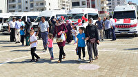 "Amin alayı" ile sınıfları doldurdular