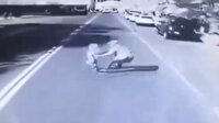 Birden yola fırlayan çocuğunu kurtarmak isteyen baba hayatını kaybetti