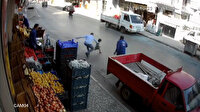 Caddeye fırlayan çocuğu dikkatli esnaf ölümden kurtardı