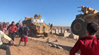 PKK/YPG sempatizanları TSK'ya ait zırhlı araçları taş yağmuruna tuttu