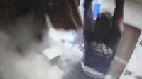 Hastanede çalışan teknisyen bir anda tavandan düştü