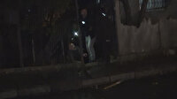 Polis elinde silah olan şüpheliyi bacağından vurarak etkisiz hale getirdi