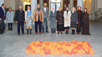 Hem akademik hem sanatsal