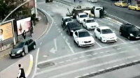Freni patlayan vinç kırmızı ışıkta bekleyen otomobilleri biçti