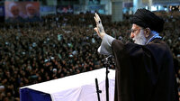 İran dini lideri Hamaney 8 yıl aradan sonra ilk kez cuma namazı kıldırdı