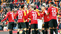 Galatasaray umudunu sürdürdü