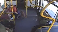 Üşüyen köpek otobüse sığındı