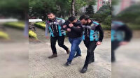 Yol kesip evrak kontrolü yapan taksici gözaltına alındı