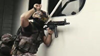 Özel Harekat polislerimizden nefes kesen tatbikat