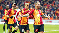 Aslan koptu geliyor