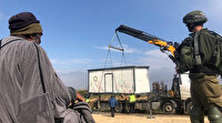 İşgalci İsrail güçleri bir okula ait konteyner sınıfa el koydu