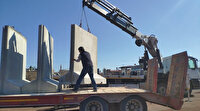 İdlib'e beton bariyer sevkiyatı