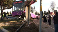 Ataşehir'de halk otobüsü otomobile çarptı: 1 yaralı