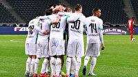 Alman ekibinde büyük fedakarlık: Futbolcular gelirlerinin bir bölümünden vazgeçti