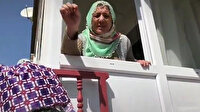 Koronavirüs nedeniyle evden çıkamayan yaşlı kadının oğlunu ikna çabaları izleyenleri güldürdü