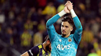 Altay Bayındır çağrı yaptı, futbol dünyası koronavirüse karşı seferber oldu