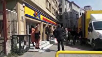 Postanenin ilaçlanmak için kapatılmasına kızan şahıs ortalığı birbirine kattı: Etrafa tükürdü