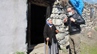 90 yaşındaki Telli ninenin işitme cihazı evine getirildi