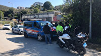 Jandarmadan kaçarken kaza yaptı