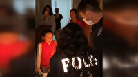 Polis ekipleri evden çıkamayan miniklerin yüzünü güldürmeye devam ediyor