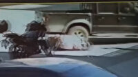 Motosikleti ezdi ardına bile bakmadı