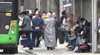 Sokakta vatandaşlar sosyal mesafeyi hiçe saydılar