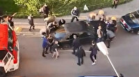 İtfaiye aracını engelleyen otomobil el birliğiyle kaldırıldı
