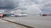 SunExpress’ten ilk uçuşlara özel su takı
