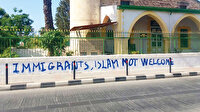 Güney Kıbrıs’ta camiye çirkin saldırı