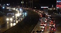 43 ilin geçiş güzergahındaki kilit kavşakta trafik yoğunluğu: Araçlar durma noktasına geldi