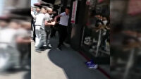 Maske takın uyarısı yapan polise bıçaklı saldırı kamerada