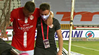 Antalyaspor-Başakşehir maçında sosyal medyayı sallayan an: Gole giderken sakatlandı