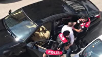 Polis ekiplerine silah çeken şüphelinin etkisiz hale getirilme anı kamerada