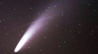 Neowise' kuyruklu yıldız ile atmosfere giren meteoru aynı karede çekti