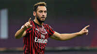 Serie A'nın muhteşem ikilisi Hakan Çalhanoğlu ve Zlatan Ibrahimovic İtalya'yı sallıyor