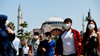 Ayasofya-i Kebir Cami-i Şerifi'nde bayramın ikinci günü ziyaretçi yoğunluğu yaşanıyor