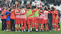 Antalyaspor'da 5 futbolcunun bileti kesildi
