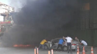 Acil servis önüne park edilen otomobilde açık unutulan oksijen tüpü patladı