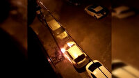 Gaziosmanpaşa’da kundaklanan araç alev alev yandı