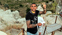 Juventus'un yıldız futbolcusu Douglas Costa Kapadokya'da