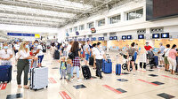 Tatil merkezlerine ziyaretçi akını: Antalya'ya gelen turist sayısı 1 milyonu aştı