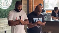 Badou Jack ve Mike Tyson beraber namaz kıldı