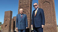 Cumhurbaşkanı Erdoğan, Ahlat'ta Selçuklu Kabristanlığı'nı ziyaret etti