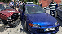 Driftçi maganda faciaya neden oluyordu: Önce boş araziye uçtu, sonra park halindeki araca çarptı