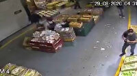 Pazarda haraç vermeyi kabul etmeyen esnafa sokak ortasında infaz