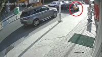 Büyükçekmece'de motosikletli kurye geri manevra yapan aracın altında kaldı