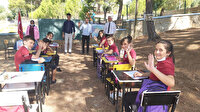 Antalya'da bir okul "Hababam Sınıfı" gibi dersleri açık havada yapıyor