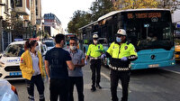Karantinada olması gereken Özel Halk Otobüsü şoförü direksiyon başında ekiplere yakalandı