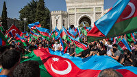 Beyazıt Meydanı tıklım tıklım: İstanbul'da yaşayan Azerbaycan Türkleri, Azerbaycan'a destek eylemi düzenledi