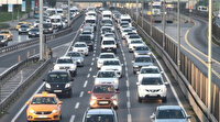 Okulların açılmasıyla İstanbul’da trafik yoğunluğu yaşandı
